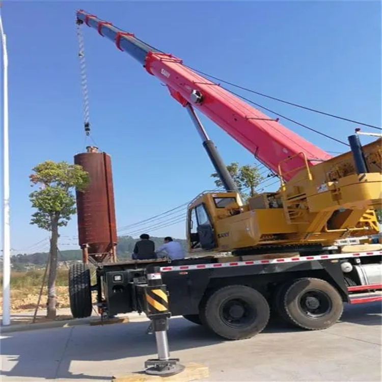 绍兴柯桥专业吊车租赁多少钱